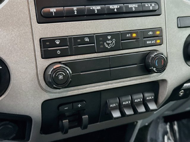 Used 2016 Ford F350 XLT w/ XLT Premium Package AWD/4WD image 15