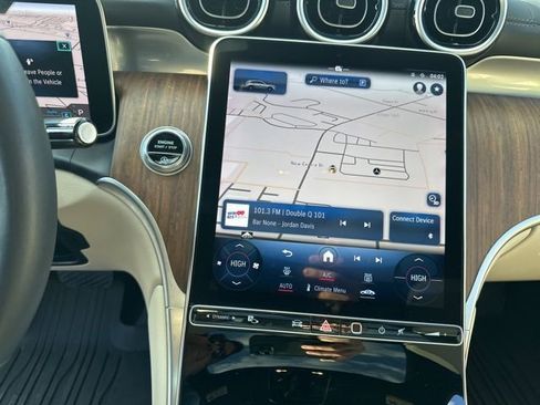 Certified 2024 Mercedes-Benz GLC 300 4MATIC image 15