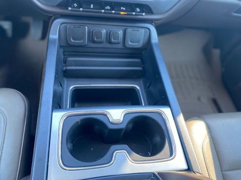 Used 2015 GMC Sierra 1500 SLT w/ SLT Crew Cab Value Package image 19