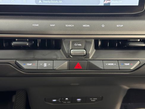 Used 2024 Kia EV9 Light Long Range image 27