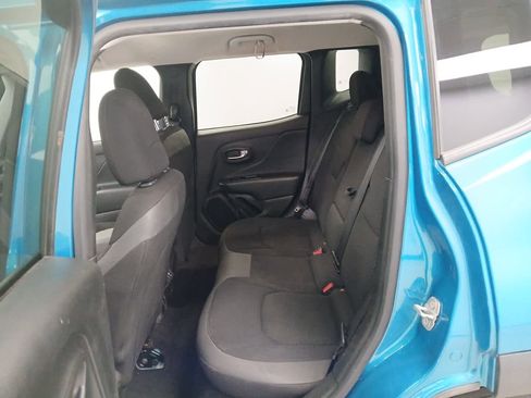 Used 2020 Jeep Renegade Altitude image 13