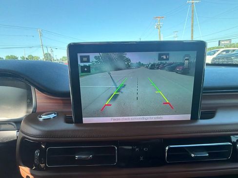 Used 2023 Lincoln Aviator Reserve w/ Equipment Group 201A AWD/4WD image 33