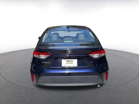 Used 2025 Toyota Corolla LE FWD image 12