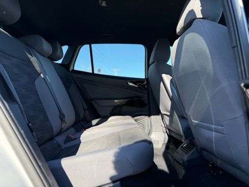 Used 2021 Volkswagen ID.4 Pro w/ ID.4 Protection Package image 16