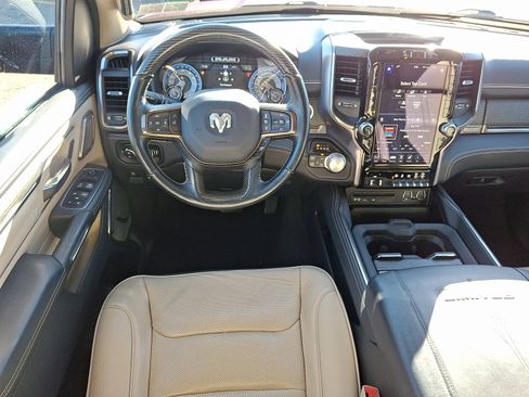 Used 2019 RAM 1500 Limited image 11