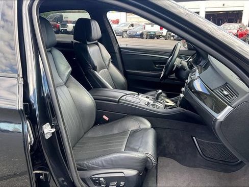 Used 2014 BMW M5 RWD image 7