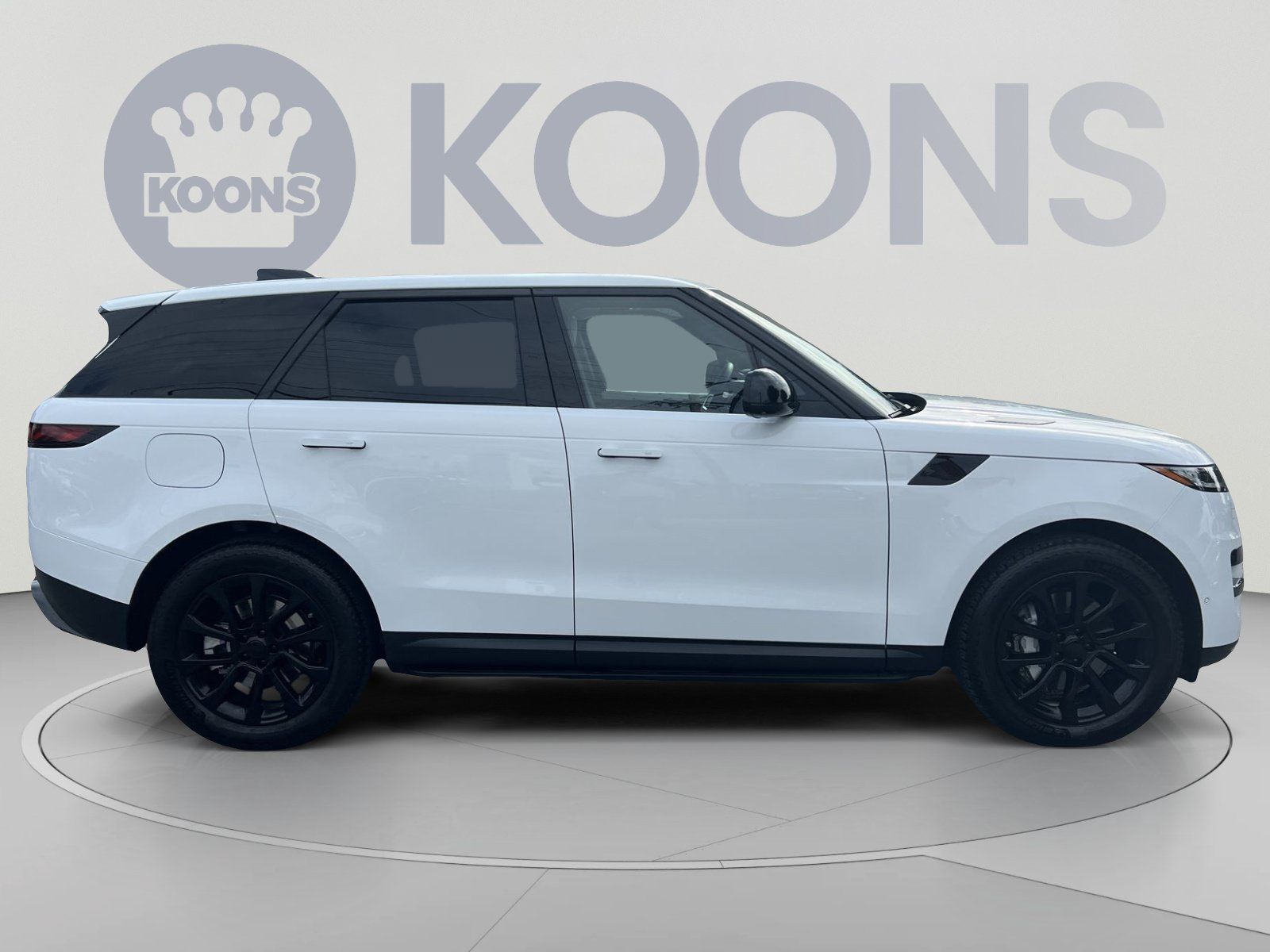 Used 2024 Land Rover Range Rover Sport SE AWD/4WD image 8