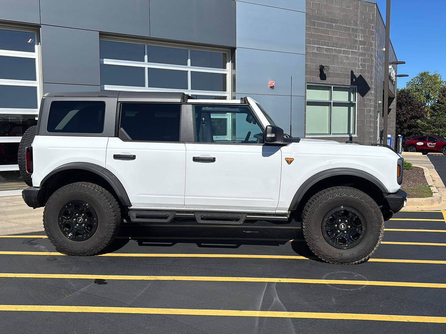 Certified 2024 Ford Bronco Badlands AWD/4WD image 5