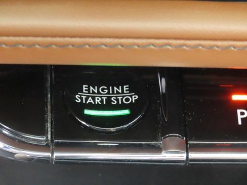 Certified 2022 Lincoln Nautilus Reserve FWD image 28