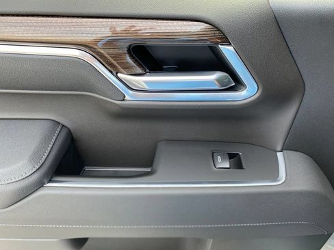 New 2026 Chevrolet Silverado 1500 LT AWD/4WD image 17