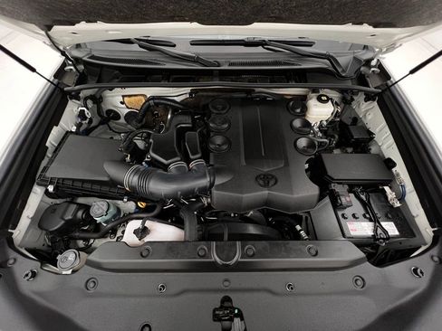 Used 2023 Toyota 4Runner Limited image 26