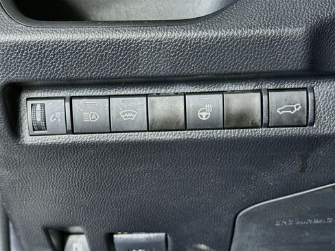 Used 2023 Toyota RAV4 XLE w/ Convenience Package AWD/4WD image 10
