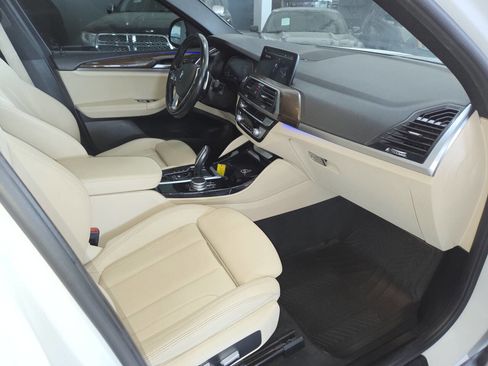 Used 2021 BMW X4 xDrive30i AWD/4WD image 29