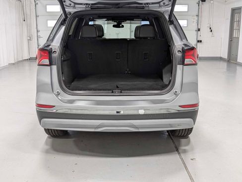 Used 2023 Chevrolet Equinox RS image 38