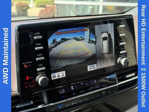 Used 2022 Toyota Sienna Platinum AWD/4WD image 26