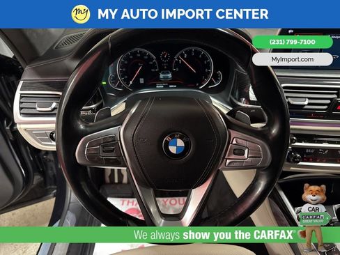 Used 2018 BMW 750i xDrive image 16