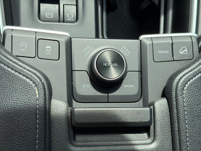 Used 2026 Toyota Grand Highlander AWD image 29