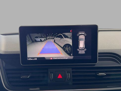 Used 2018 Audi SQ5 Premium Plus w/ Navigation Package image 43