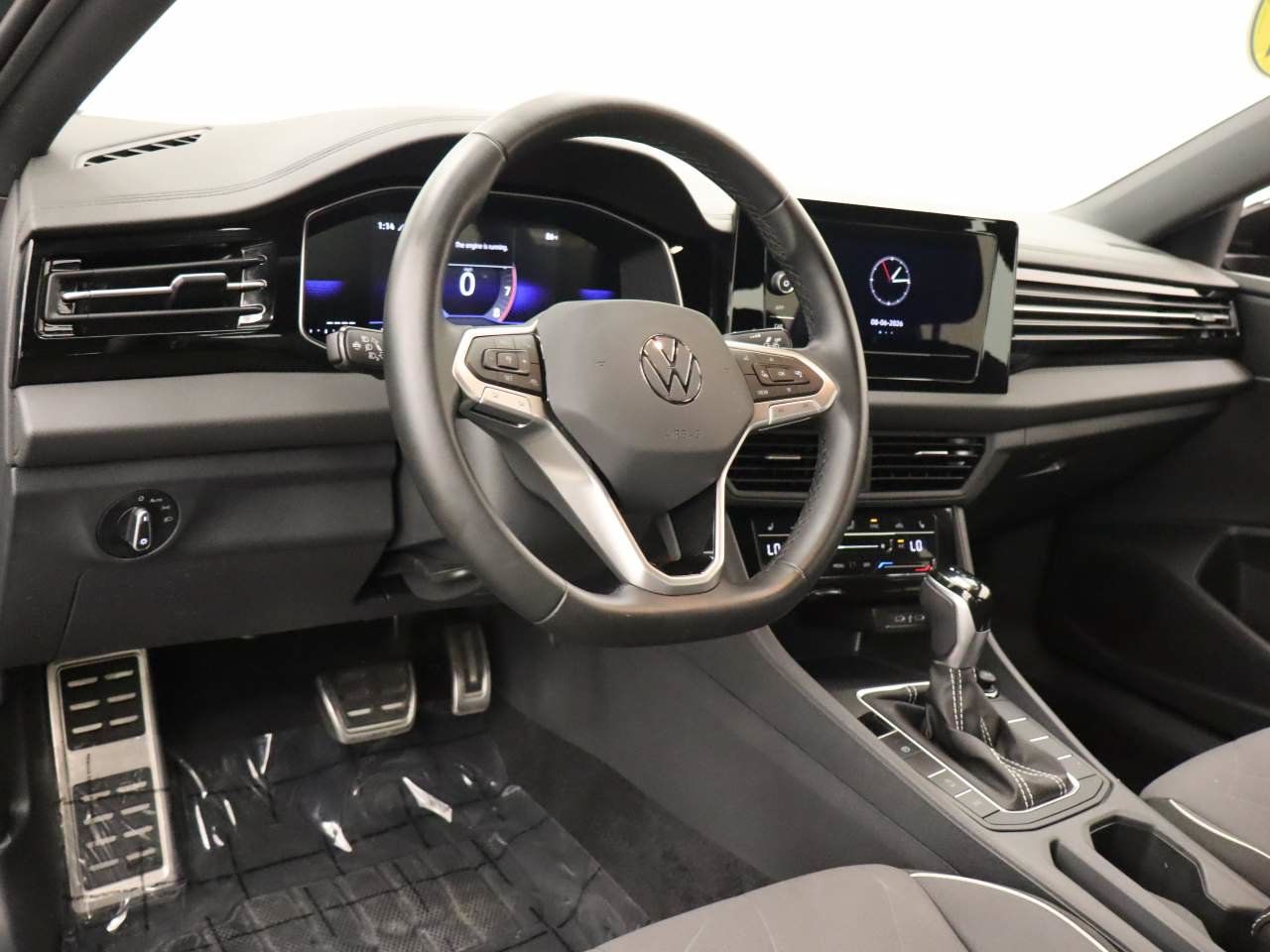 Certified 2025 Volkswagen Jetta Sport FWD image 15