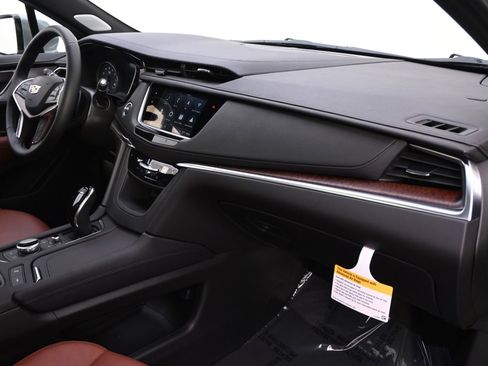 New 2025 Cadillac XT5 Premium Luxury w/ Technology Package image 15