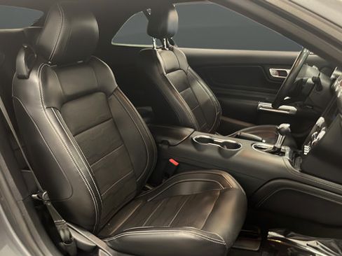 Used 2021 Ford Mustang Premium RWD image 24