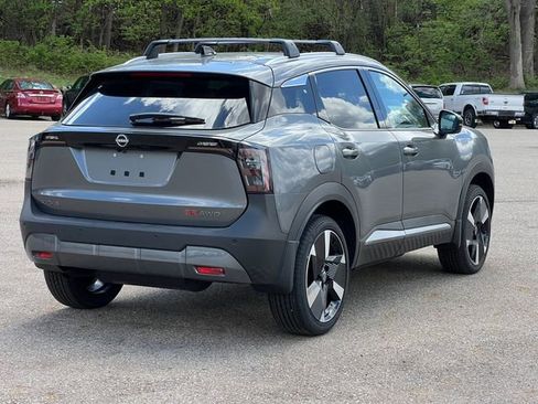 New 2026 Nissan Kicks SR w/ Cold Weather Package AWD/4WD image 43