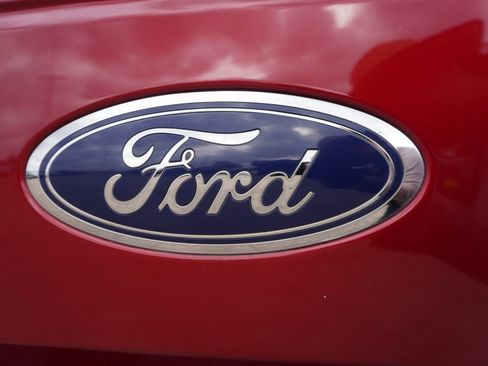 Used 2017 Ford F150 XLT w/ Equipment Group 301A Mid image 30