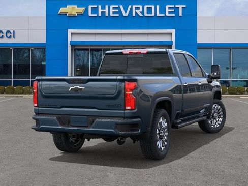 New 2026 Chevrolet Silverado 2500 High Country w/ High Country Premium Package AWD/4WD image 4