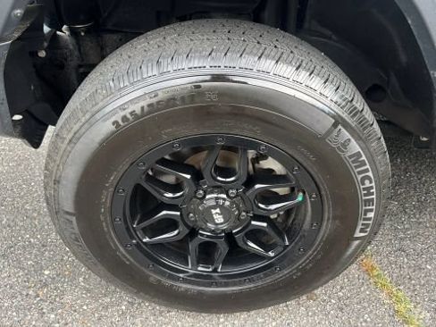Used 2019 Jeep Wrangler Unlimited Sport S AWD/4WD image 9