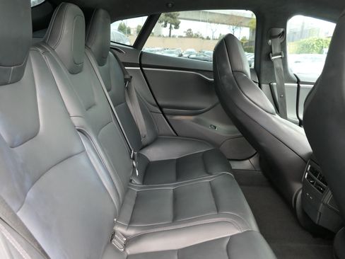 Used 2018 Tesla Model S 75D image 22