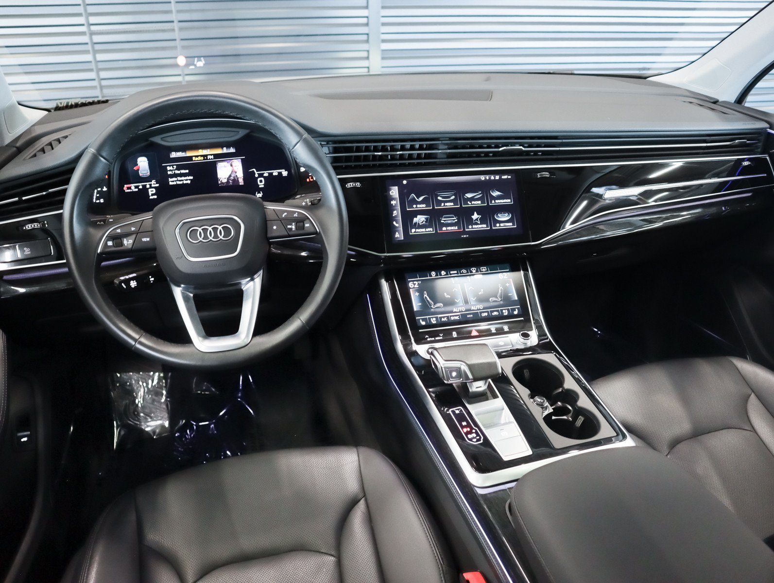Used 2021 Audi Q7 3.0T Prestige w/ Prestige Package AWD/4WD image 22