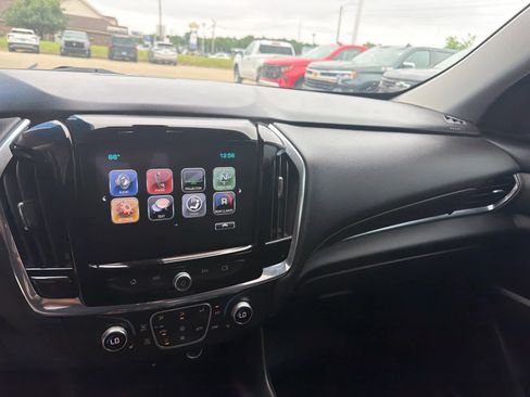 Used 2018 Chevrolet Traverse LT AWD/4WD image 20