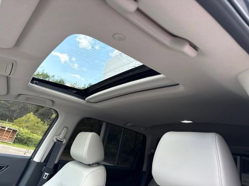 Used 2025 Honda CR-V EX-L image 20