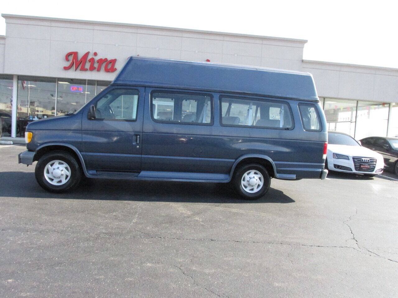 Used 1997 Ford E-350 and Econoline 350 XL RWD image 3