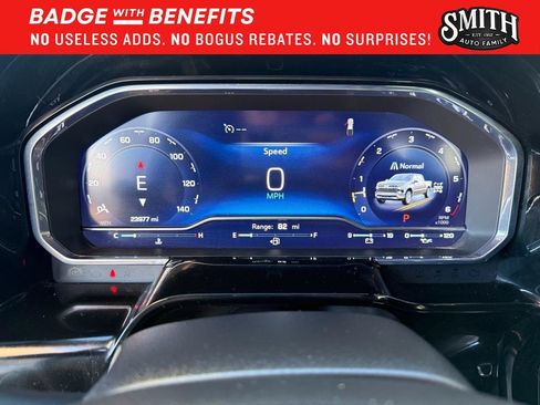 Used 2024 Chevrolet Silverado 1500 RST w/ Convenience Package II AWD/4WD image 16