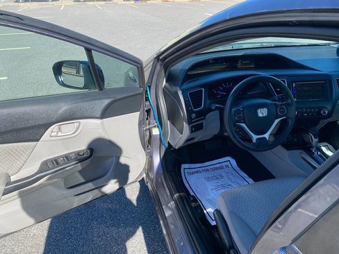 Used 2015 Honda Civic LX image 10
