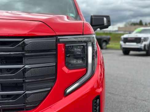 New 2026 GMC Sierra 1500 Elevation w/ Elevation Premium Package AWD/4WD image 34