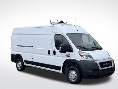 Used 2021 RAM ProMaster 2500 w/ Interior LED Lighting Group FWD image 4