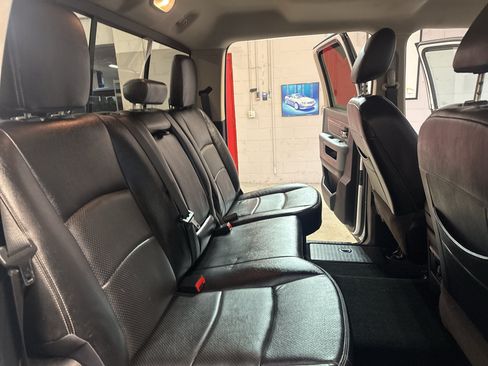Used 2015 RAM 1500 Big Horn AWD/4WD image 25