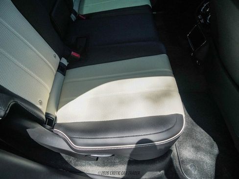 Used 2021 Bentley Bentayga image 83