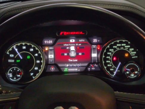 Used 2022 RAM 1500 Rebel w/ Night Edition image 13