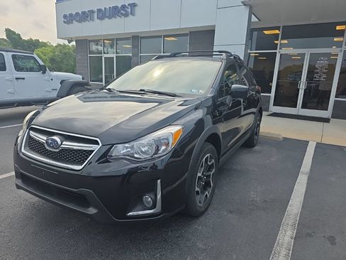 Used 2017 Subaru Crosstrek 2.0i Premium AWD/4WD image 1