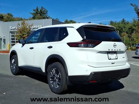 Certified 2026 Nissan Rogue S AWD/4WD image 4