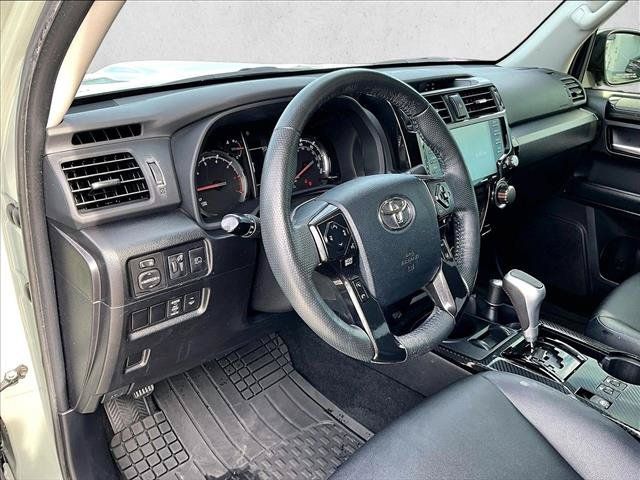 Used 2023 Toyota 4Runner TRD Off-Road Premium w/ Moonroof Package AWD/4WD image 14
