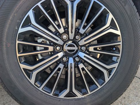 New 2026 Nissan Armada Platinum image 6