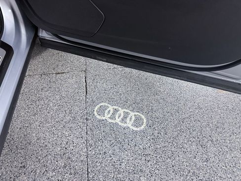 Used 2019 Audi Q7 3.0T Prestige image 29