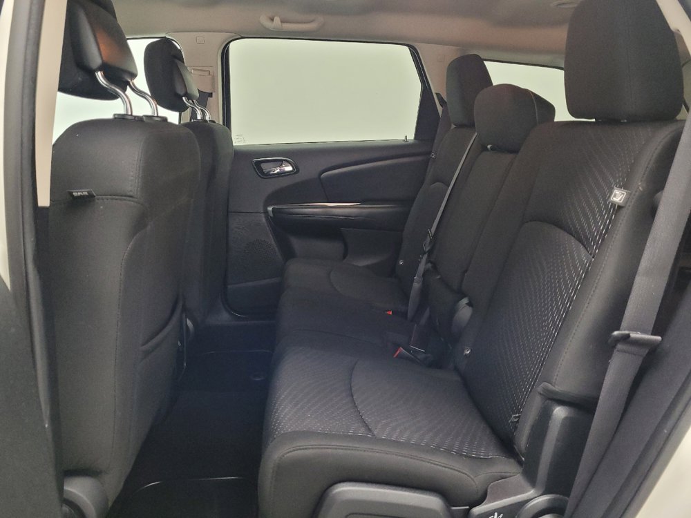 Used 2018 Dodge Journey SXT w/ Connectivity Group FWD image 18