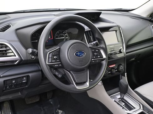Used 2023 Subaru Forester AWD/4WD image 9