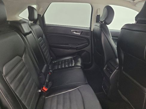 Used 2017 Ford Edge SEL w/ Equipment Group 201A image 19