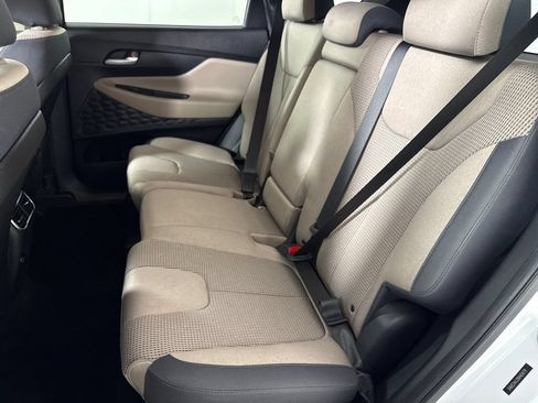 Used 2022 Hyundai Santa Fe SEL FWD image 15